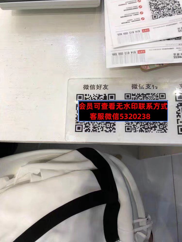深圳南油高端女装RayRay110F01A 深圳南油高端女装RayRay110F01A